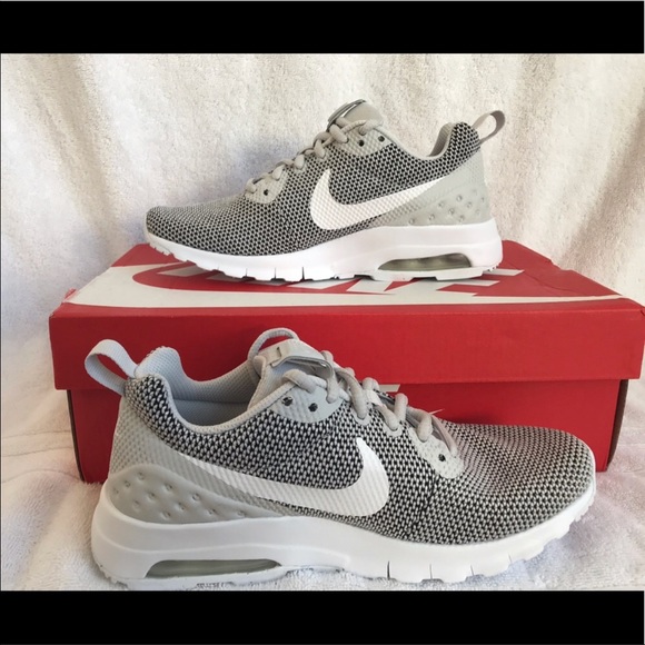 Nike Shoes - Women’s Nike Air Max Sneakers